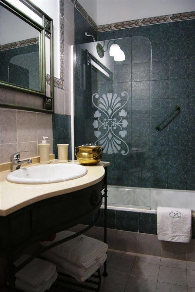 לה קומברה Hotel Boutique Villa Art מראה חיצוני תמונה